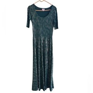 LuLaRoe Green Sheath Dress Short Sleeve Scoop Neck